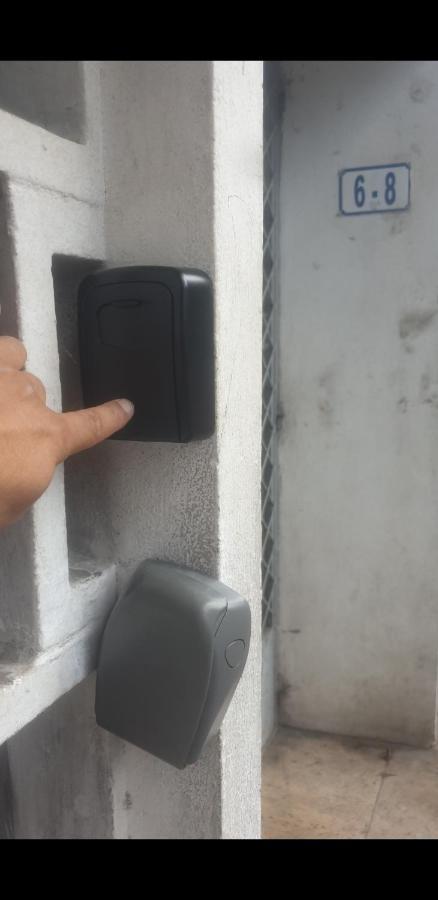 Two Rooms Central Bukarest Exterior foto